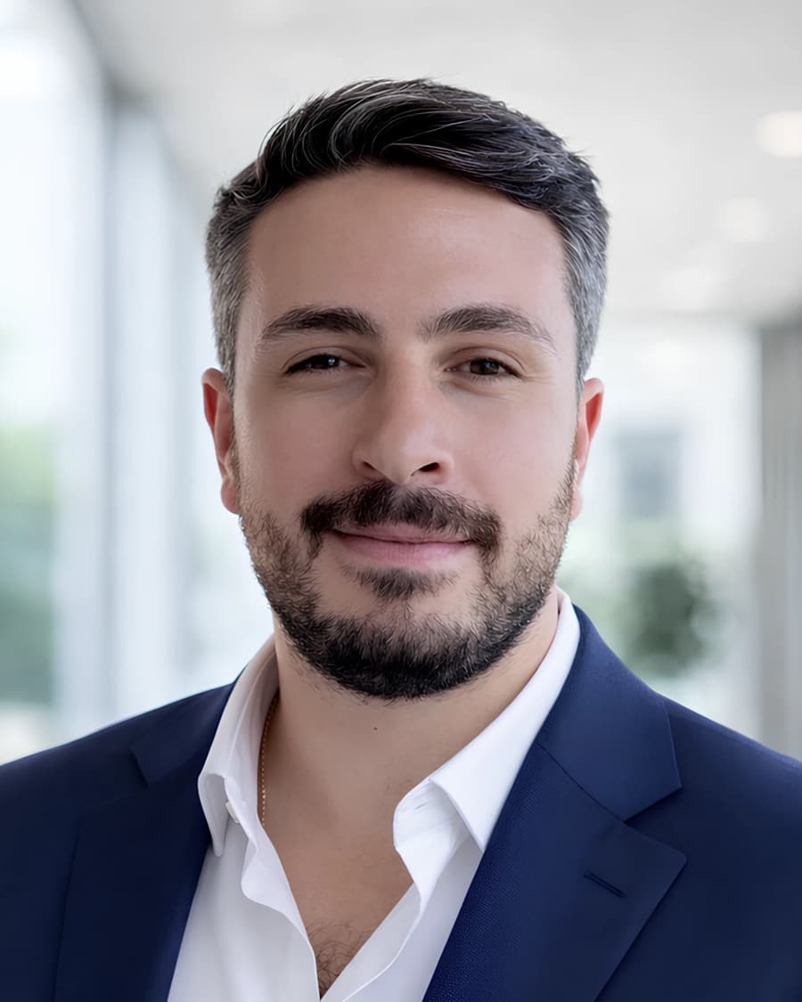 Murat Ova