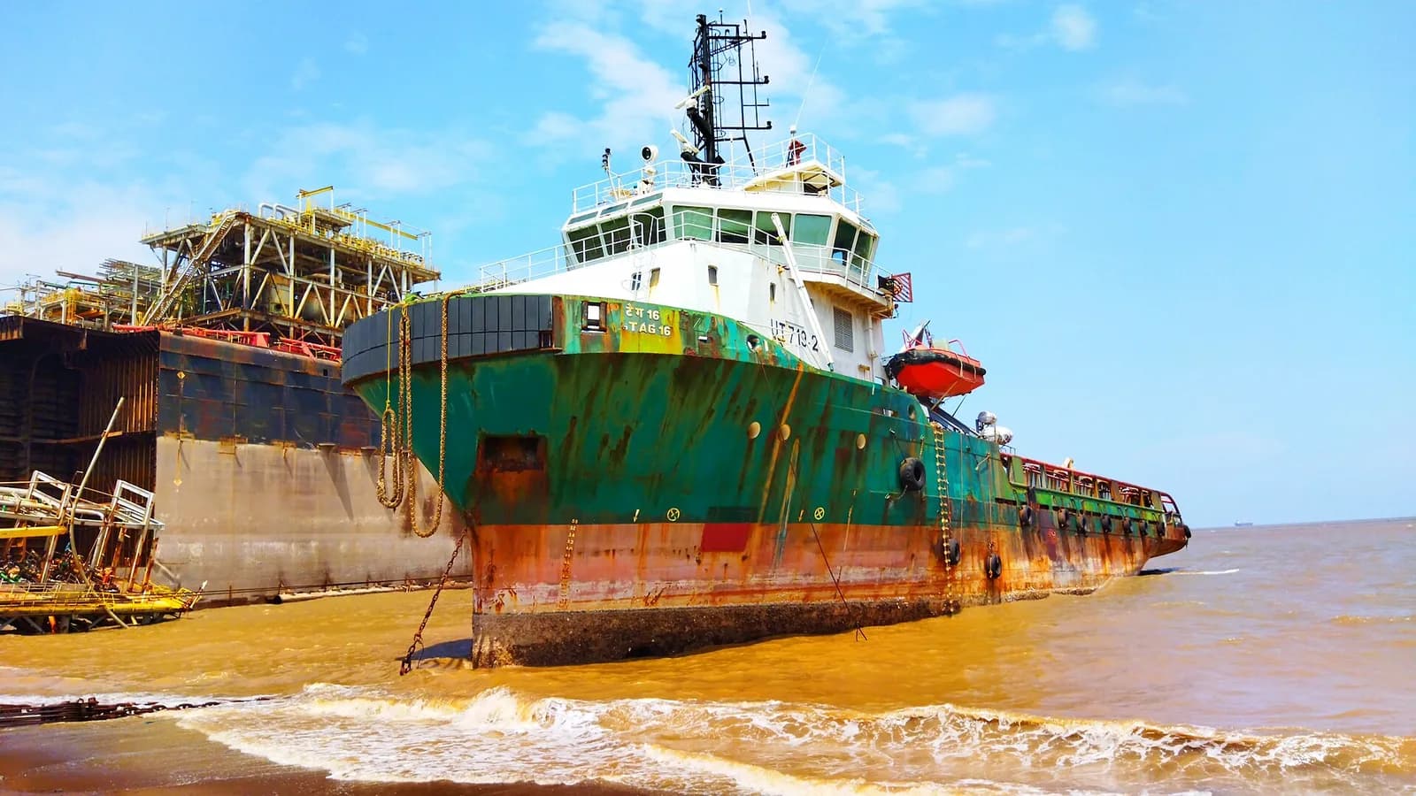 A Year Into the Hong Kong Convention, Green Yards Outnumber the Ships