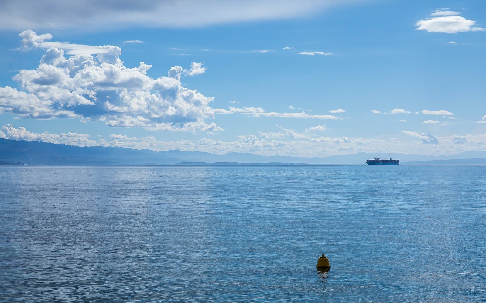 ABS Approves Nuclear Powered 15,000 TEU Containership Concept