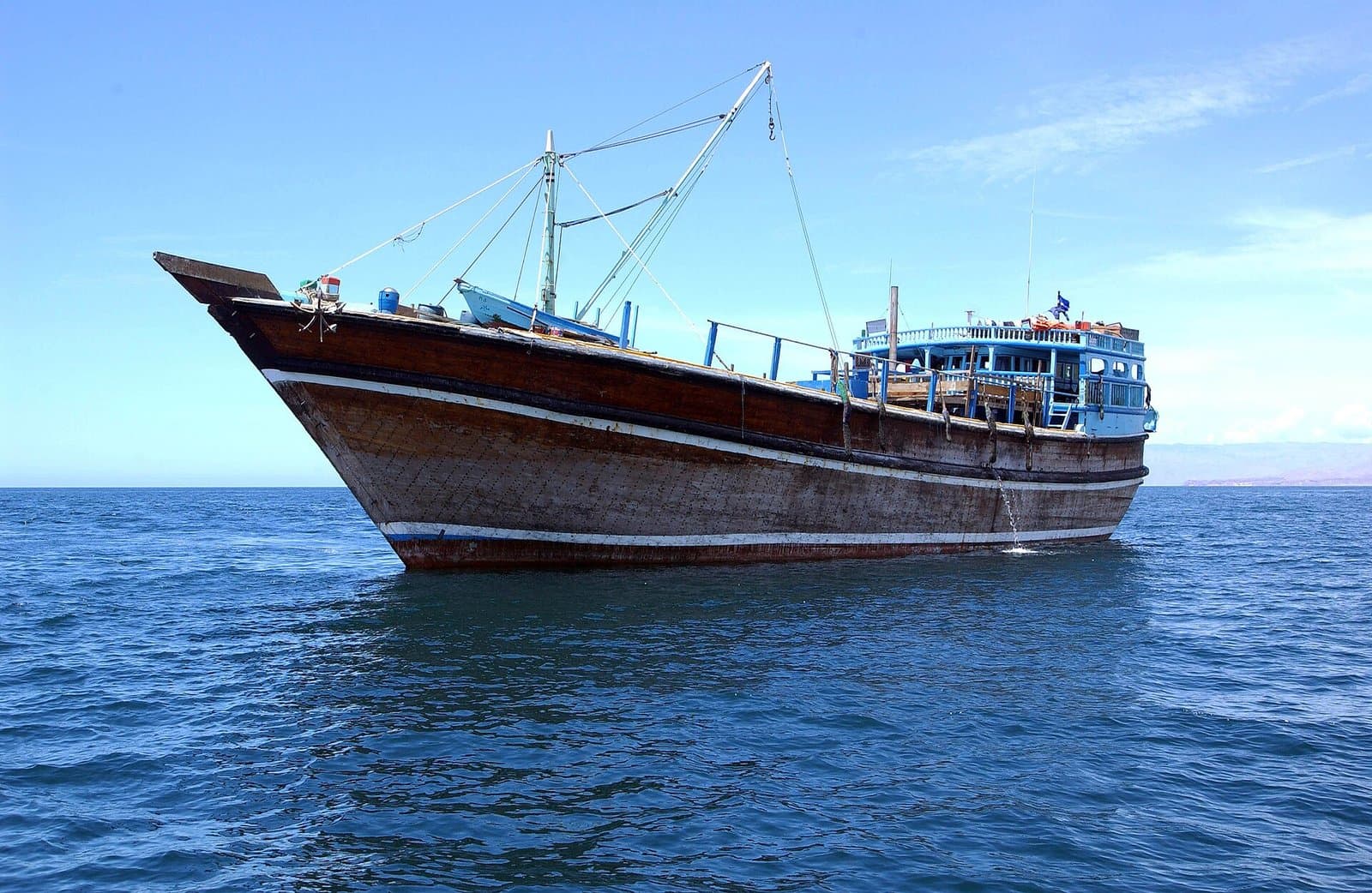 Iran Operationalizes the Hormuz Toll as the Dhow Haji Ali Is Sunk Off Oman