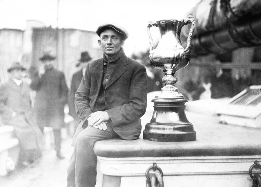 Angus Walters