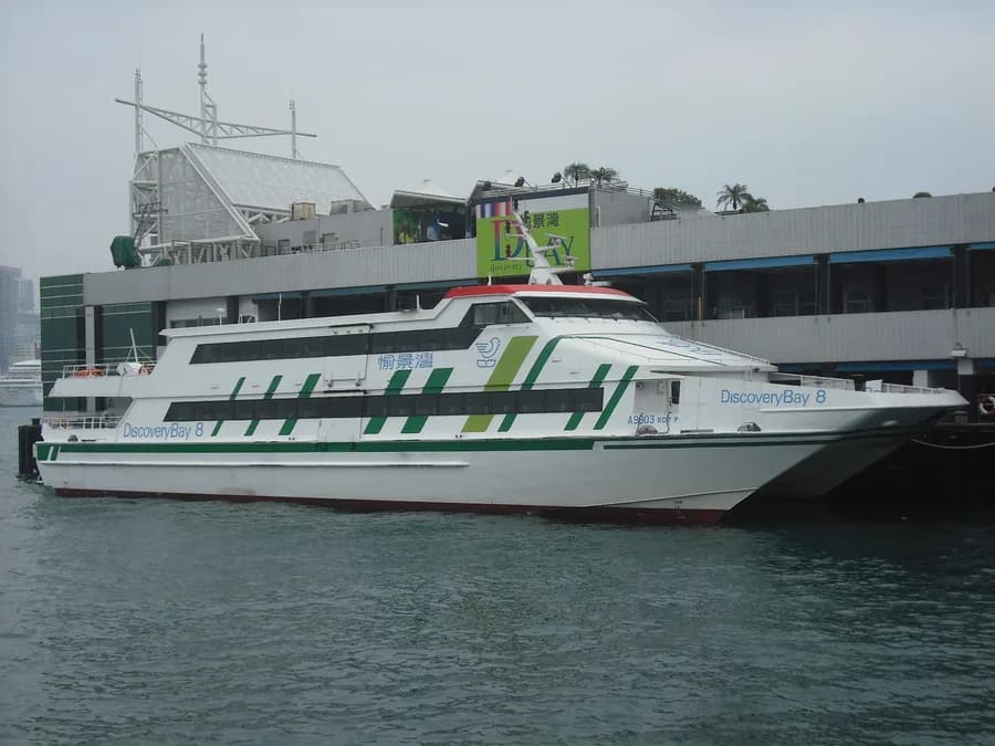 Discovery Bay 8