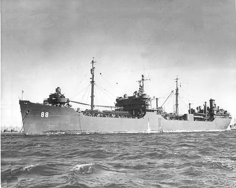 USS Tomahawk