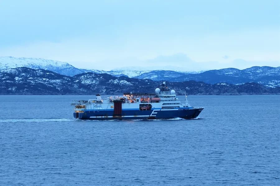 IMO 9085211
