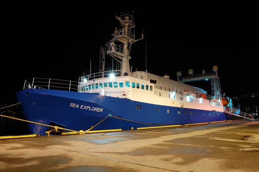 Sea Explorer