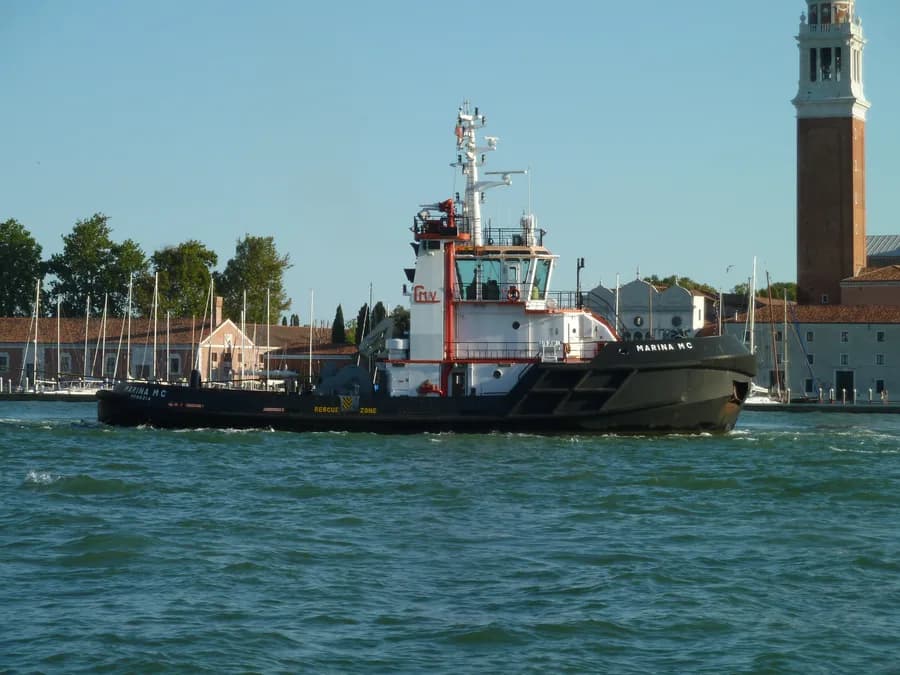 Marina M C