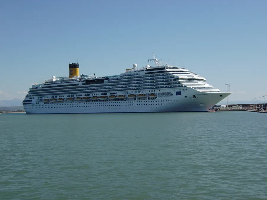 COSTA FAVOLOSA