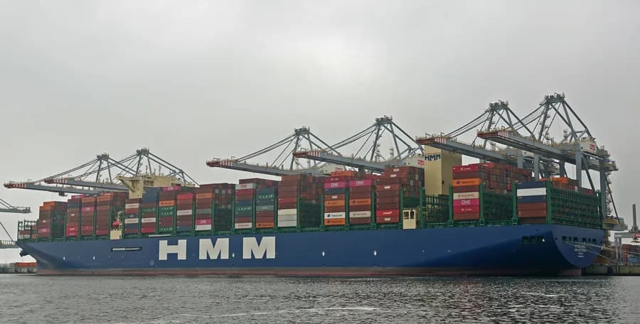 HMM ROTTERDAM