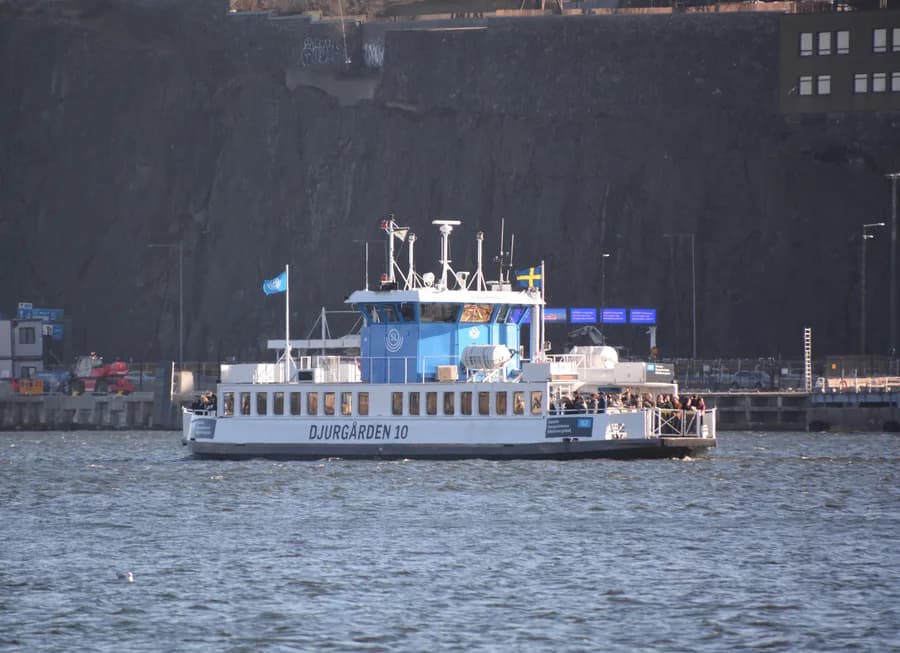 DJURGARDEN 10