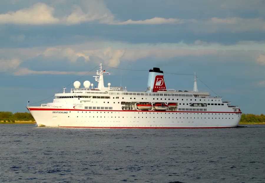 MS Deutschland