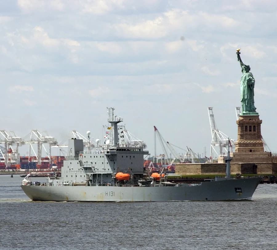 HMS Scott