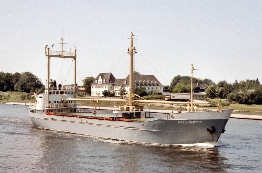 IMO 6616887