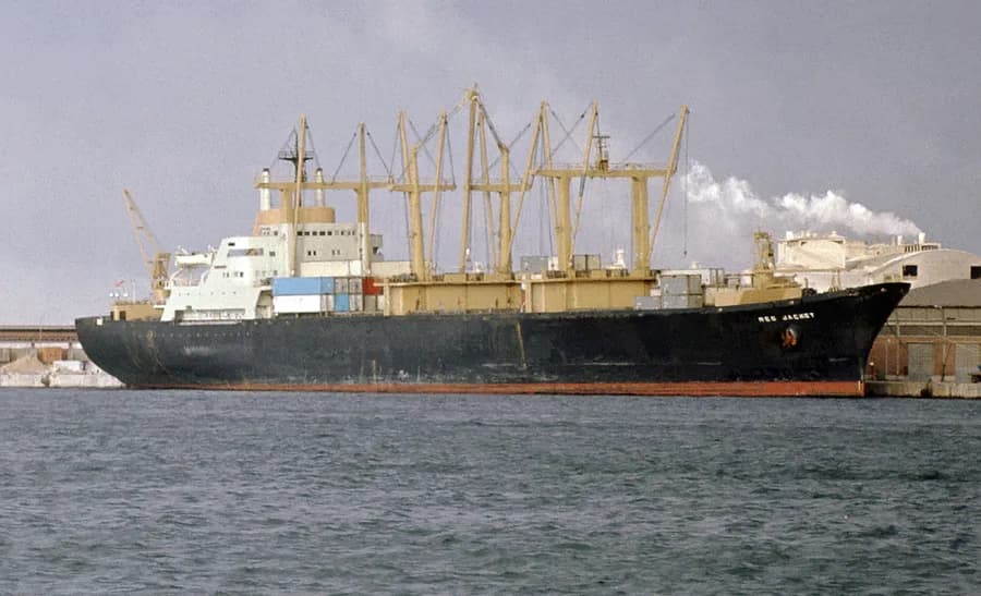 IMO 6913429