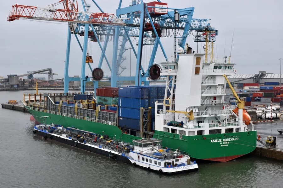 IMO 9242560