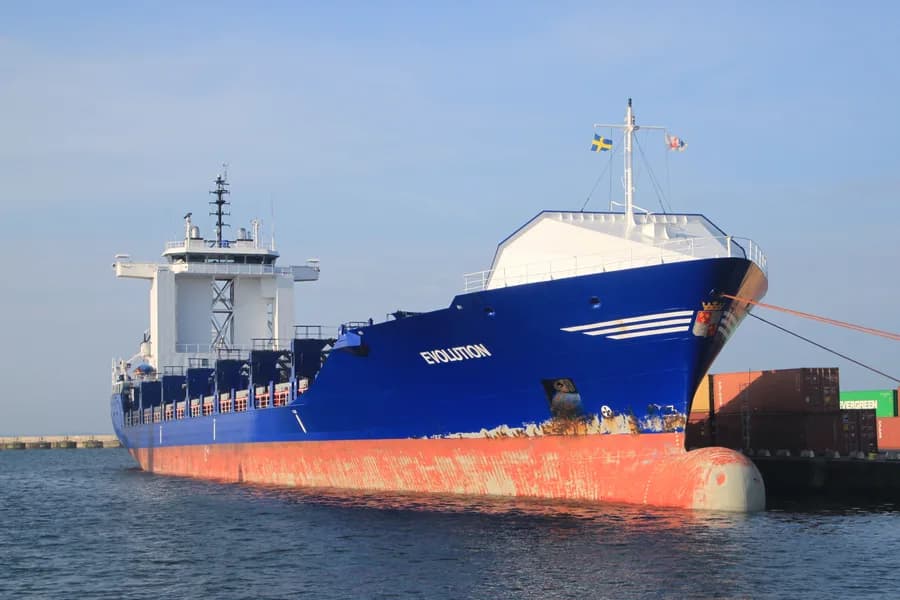 IMO 9136228