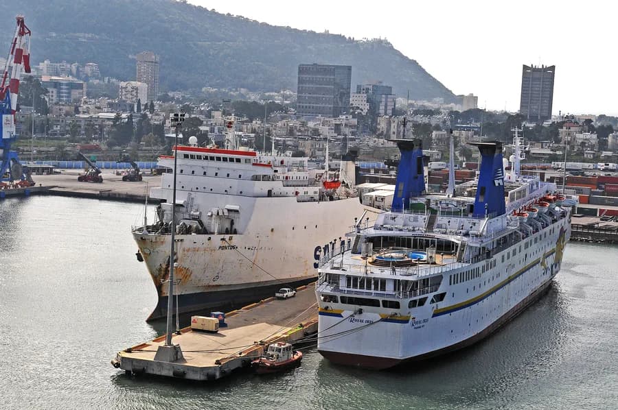 MS Royal Iris
