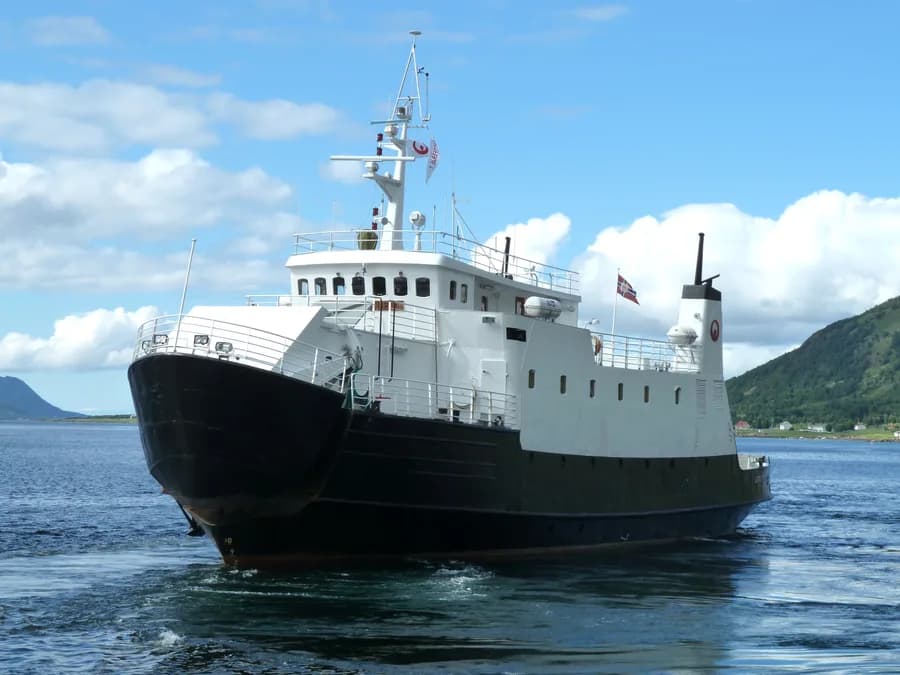 Lofotferje I