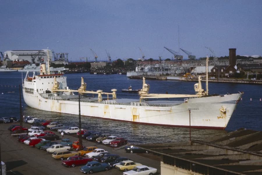 IMO 6711510