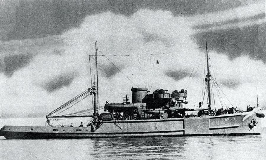 USS Shackle