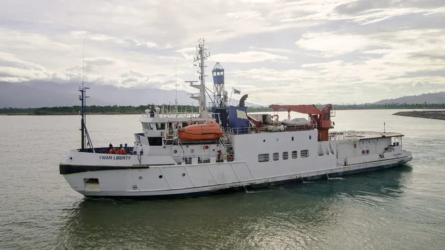 IMO 8418198