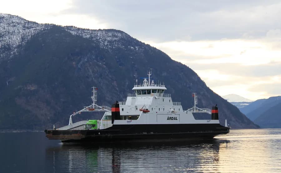 MF Årdal