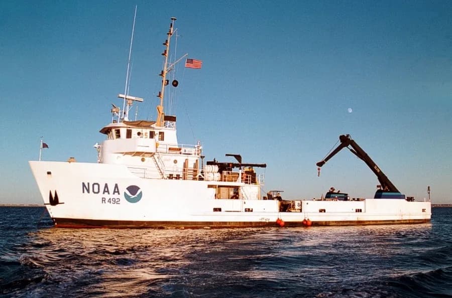 NOAAS Ferrel