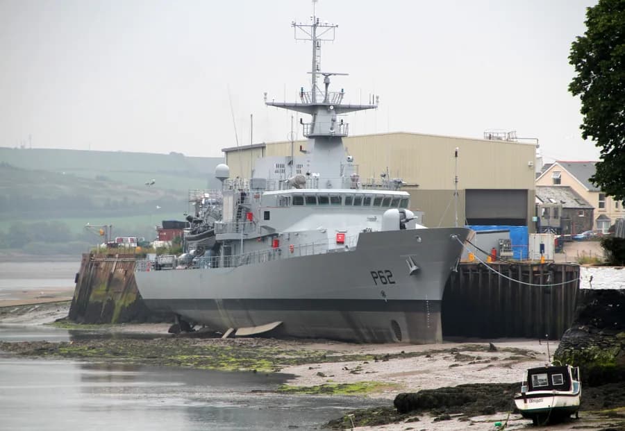 LÉ James Joyce