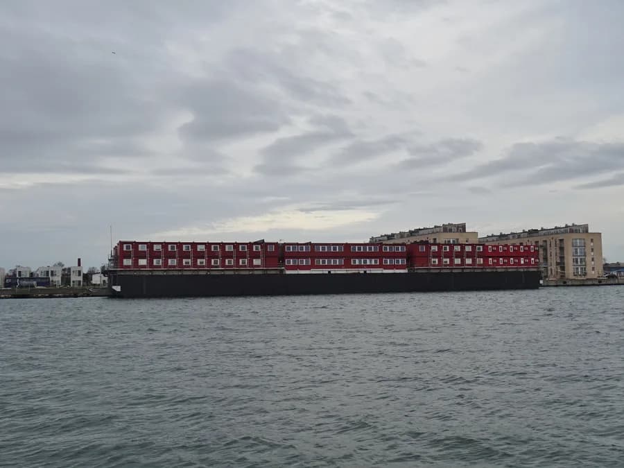 Bibby Bergen