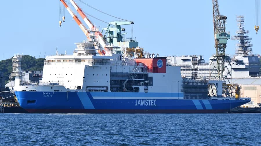 ARV Mirai Ⅱ