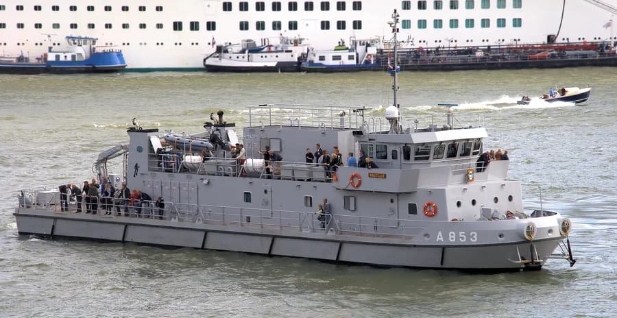 HNLMS Nautilus