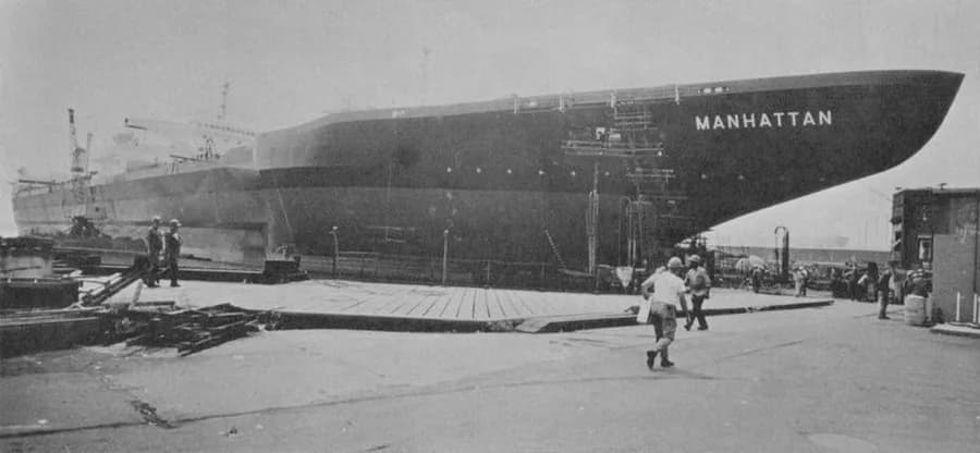 SS Manhattan