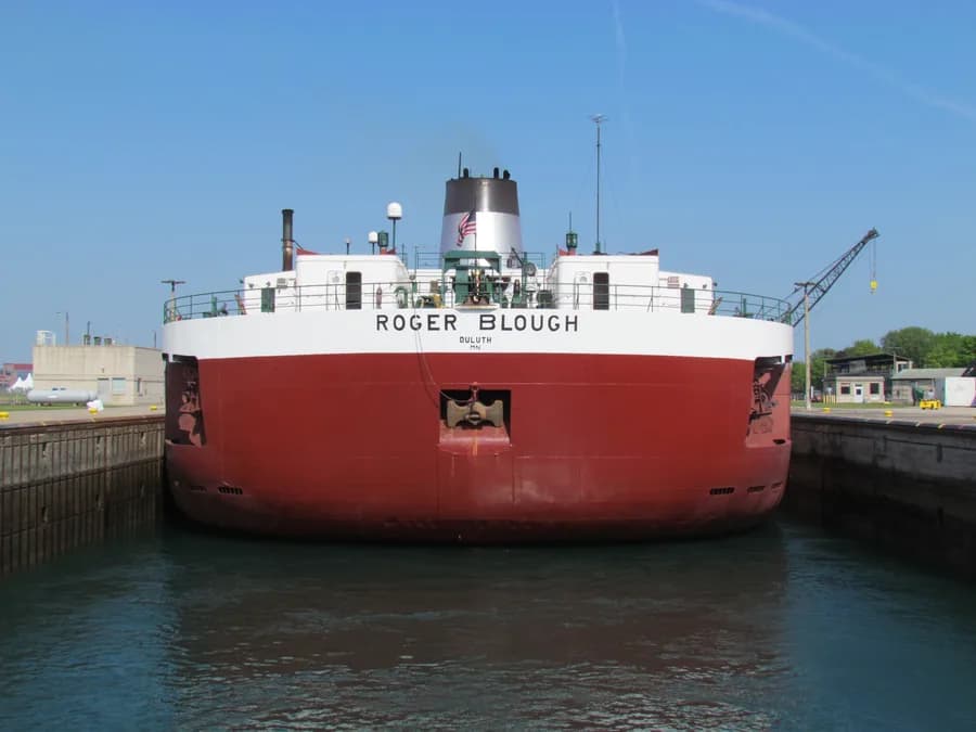 MV Roger Blough