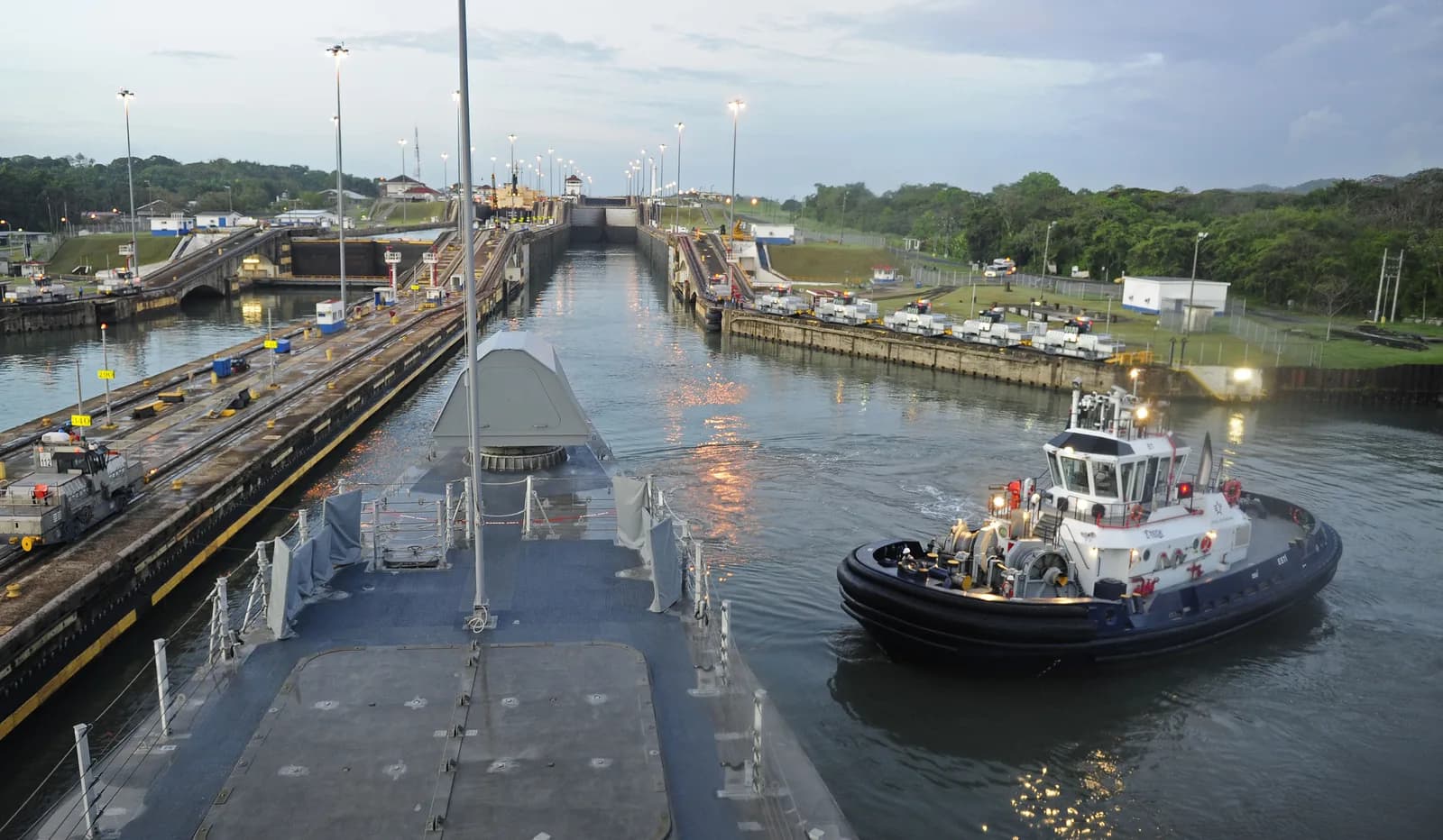 Panama Canal Cuts Daily Transit Capacity Amid Water Shortage