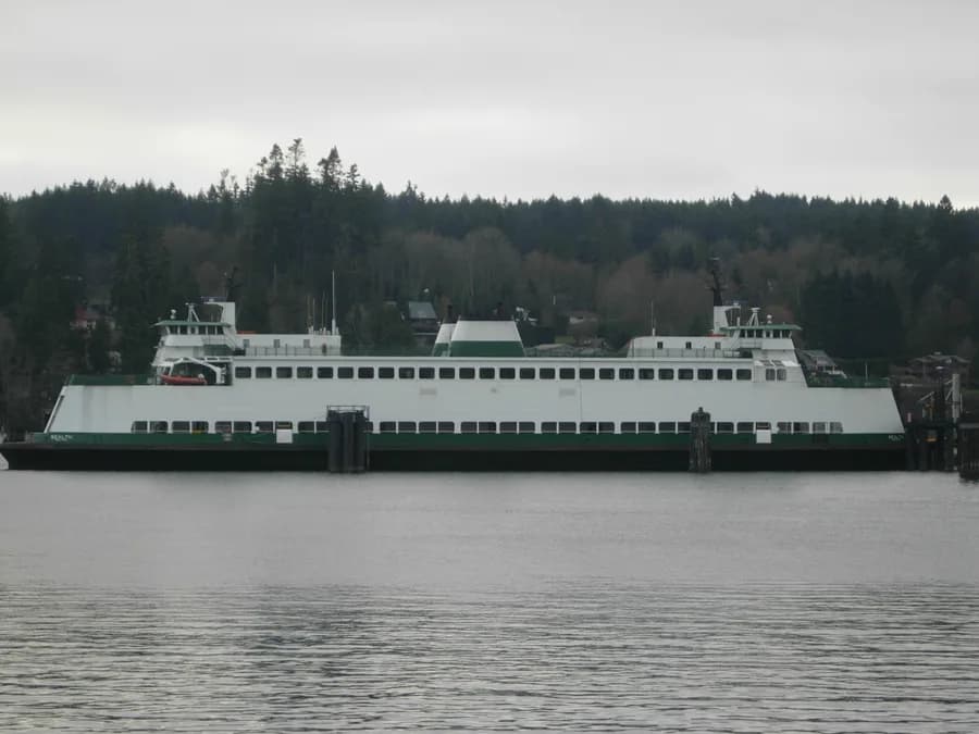 MV Sealth