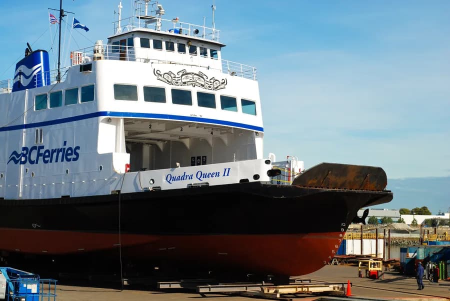 QUADRA QUEEN II