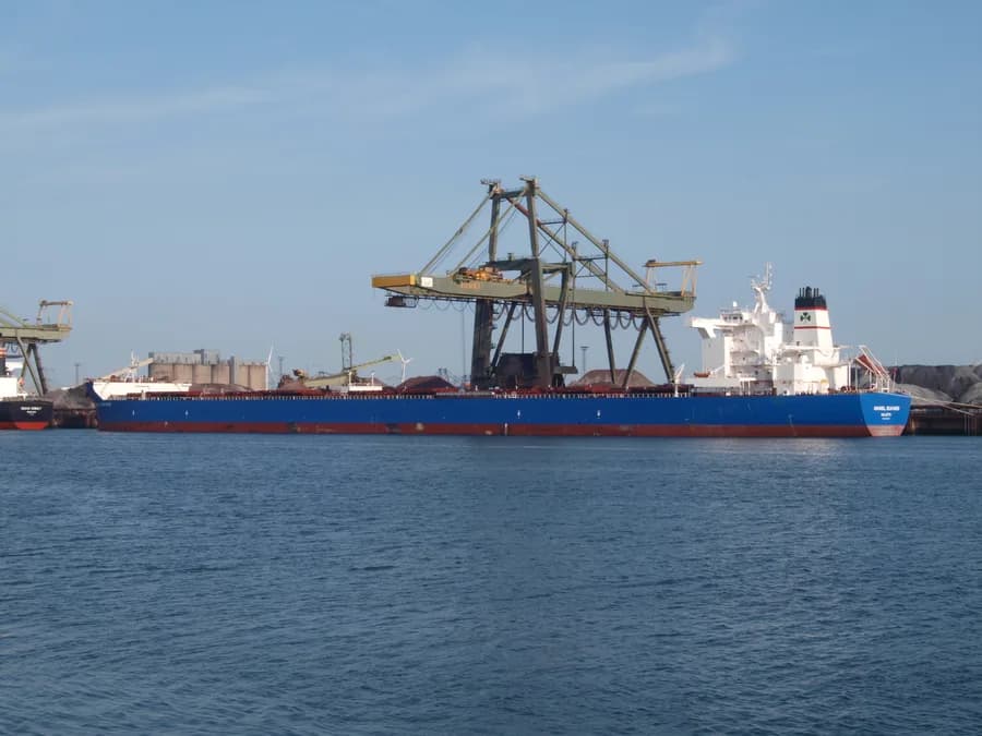 MARAN SEAFARER
