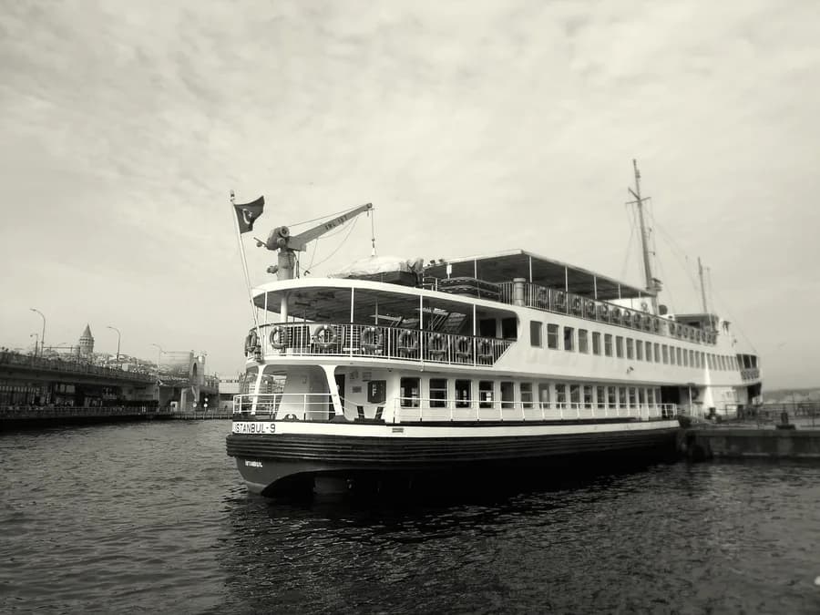 ISTANBUL 9