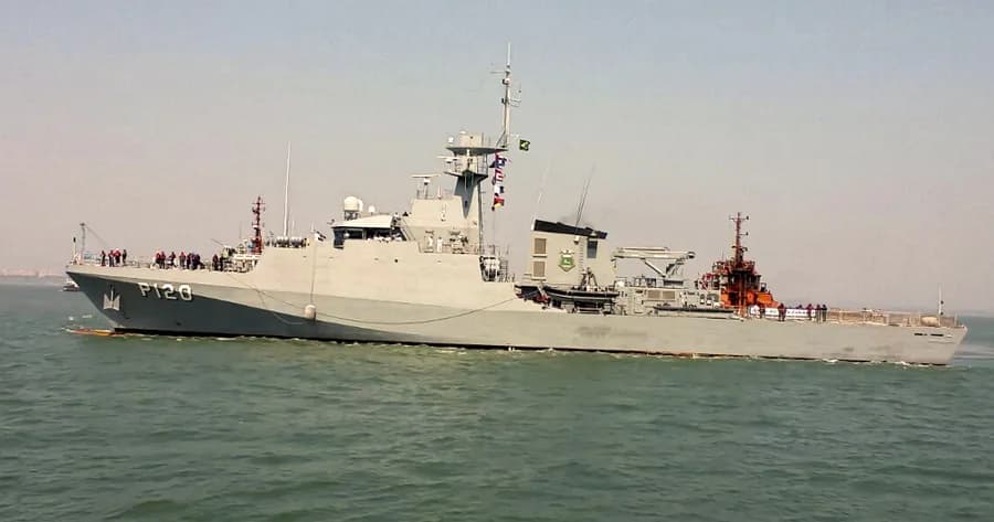 BNS Amazonas