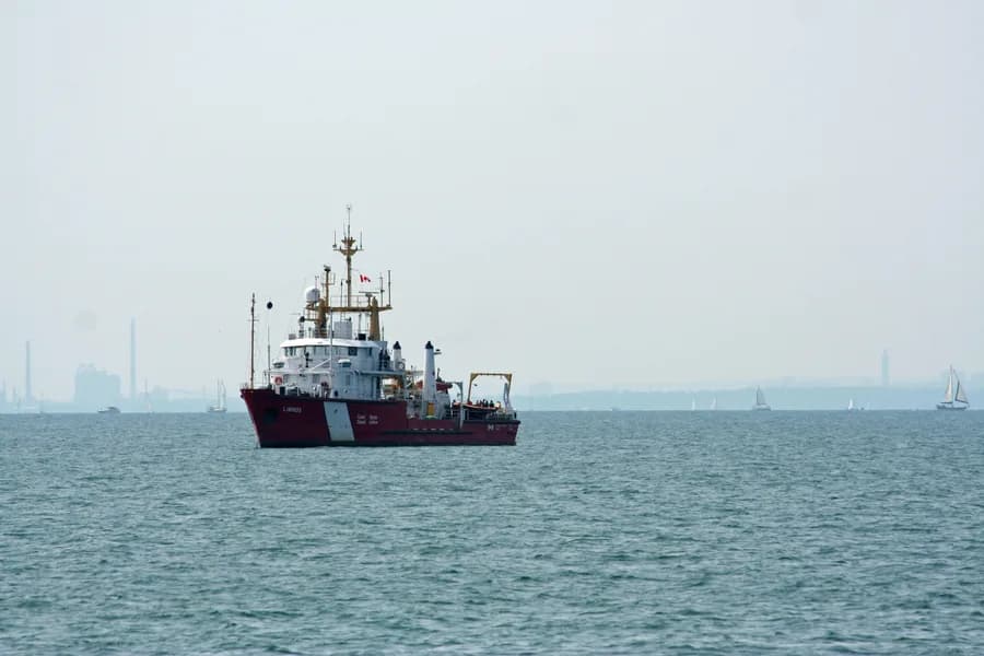 CCGS Limnos