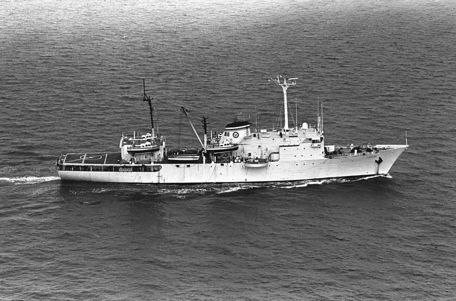 USNS Chauvenet