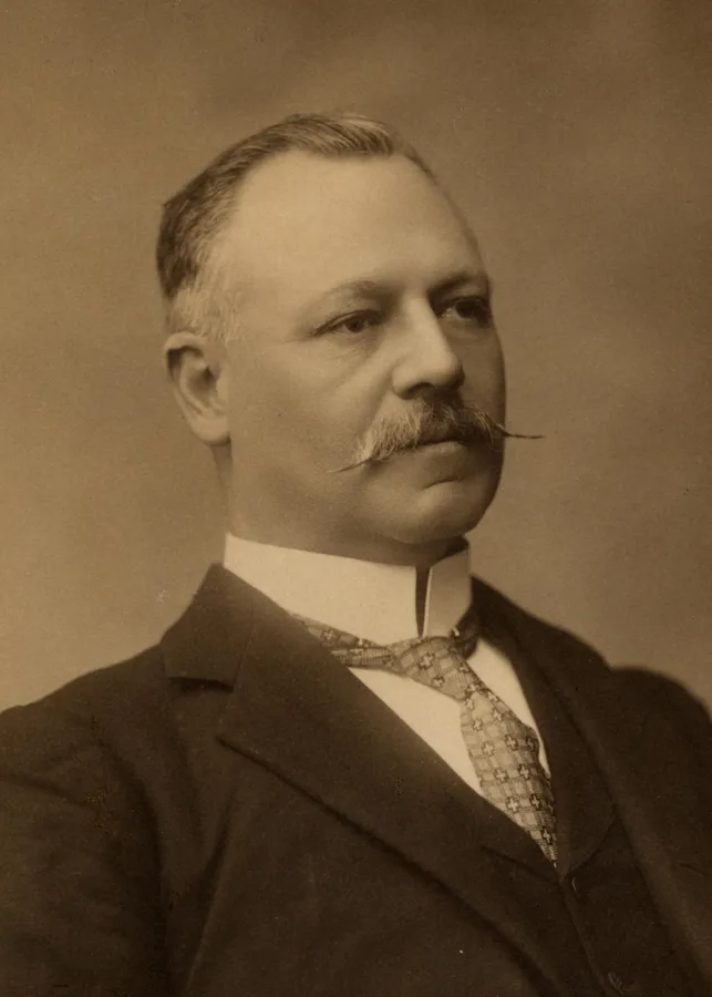 Malcolm McEacharn